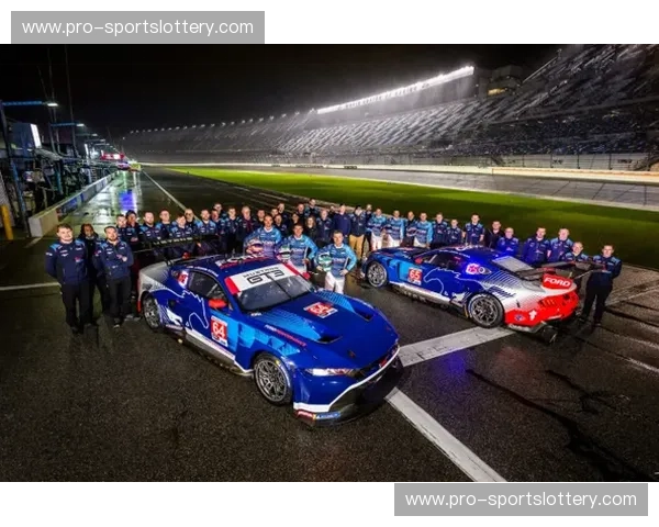 阵容赛车：在速度与策略之间，重塑你的竞速想象